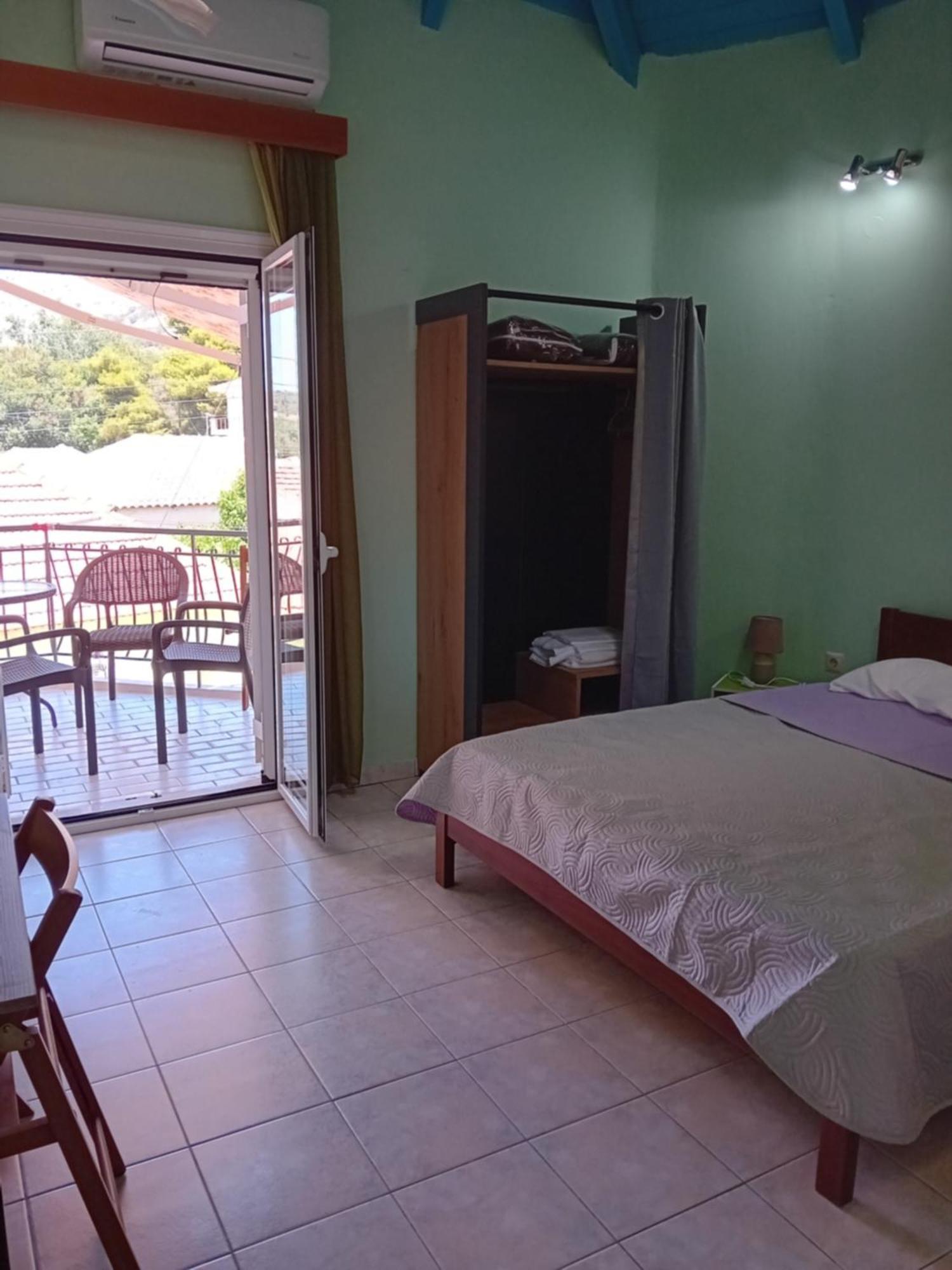 Valta'S Room 3 Palairos Ngoại thất bức ảnh